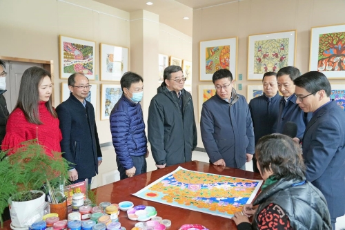 文化和旅游部非物质文化遗产司副司长李晓松一行赴江苏调研春节非遗年俗 (图1)